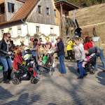 Kinderumzug bei schönstem Wetter